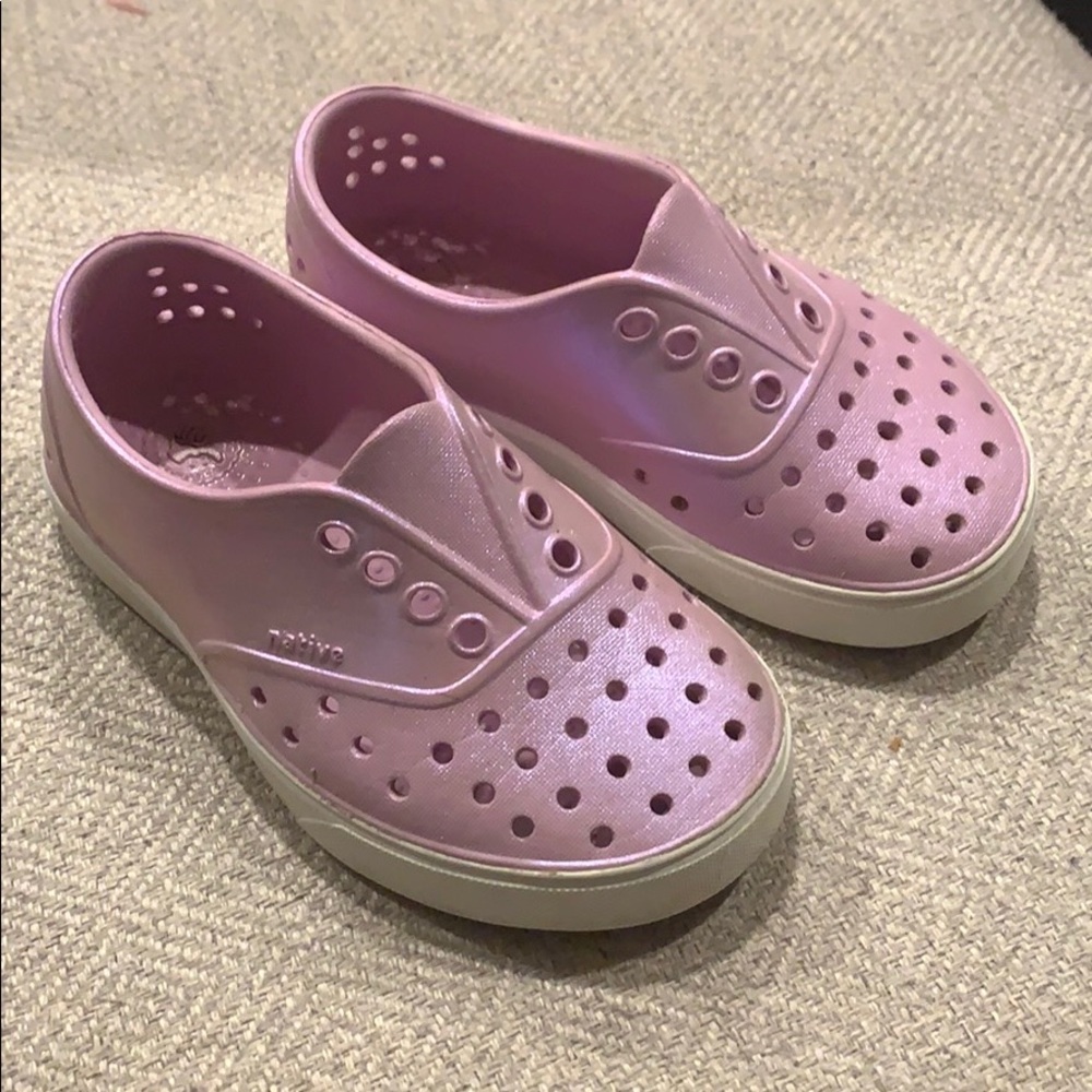 Native Miller toddler girls size C9